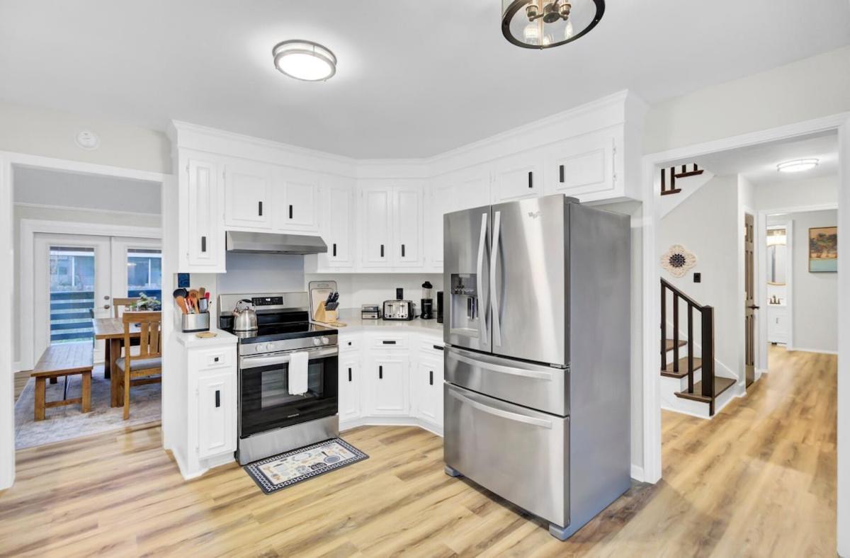 Your Storybook Hideaway - Game - 10 Minutes From Airport * Charleston
