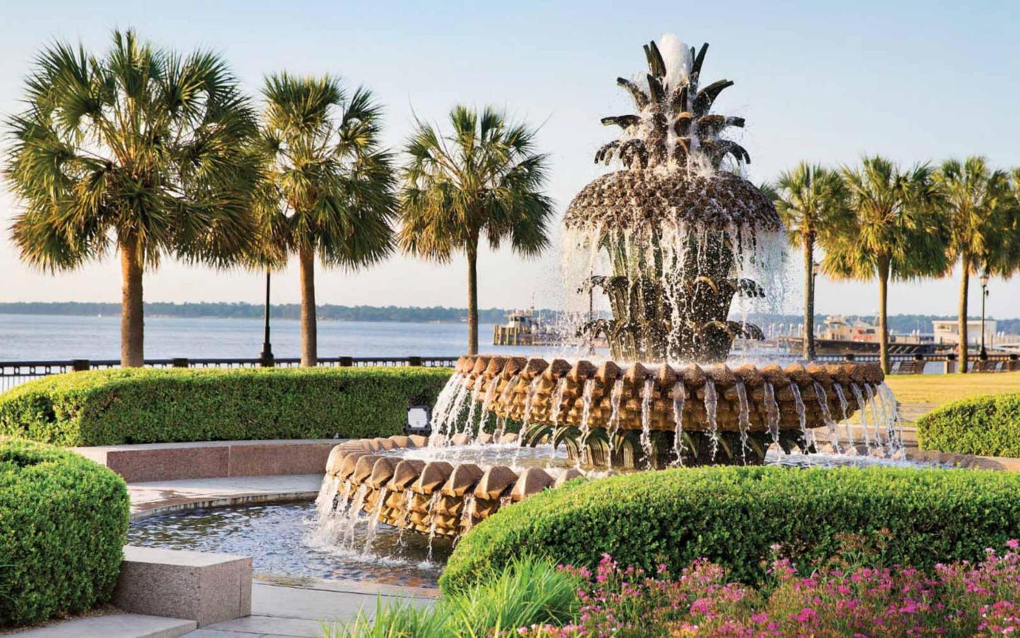 Holiday home Sunset Serenity!!-tropical Waterfront Oasis-huge Private Patio-10min To Kingst & Beaches *