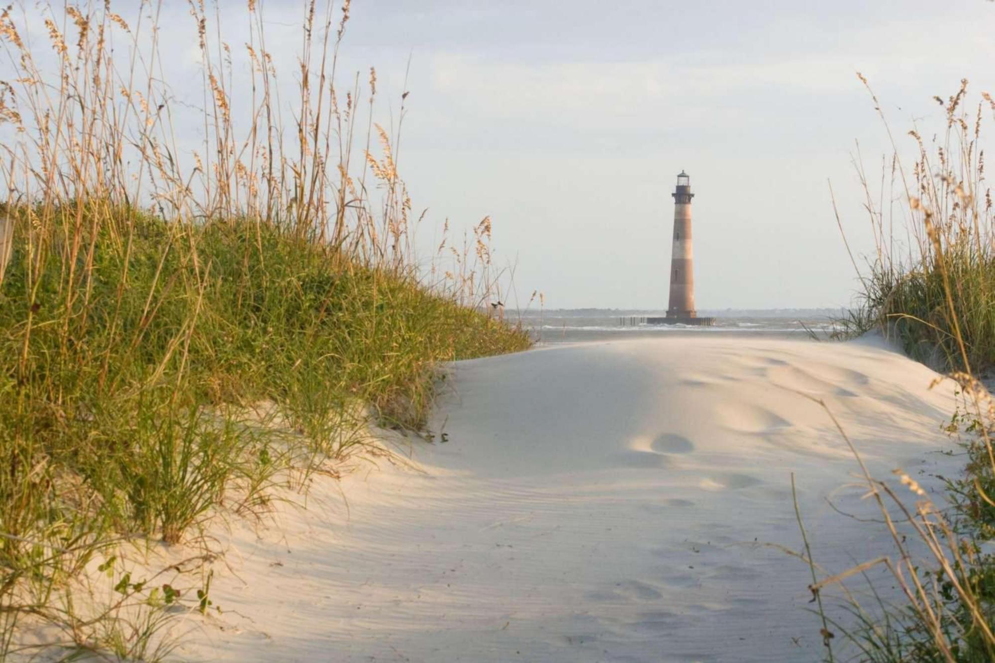 Holiday home Sunset Serenity!!-tropical Waterfront Oasis-huge Private Patio-10min To Kingst & Beaches Charleston
