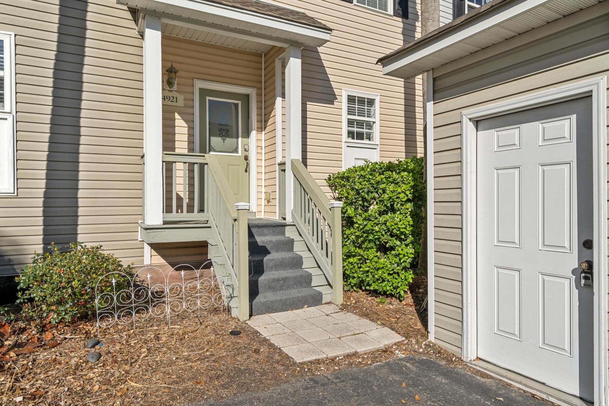 Sunset Serenity!!-tropical Waterfront Oasis-huge Private Patio-10min To Kingst & Beaches * Charleston