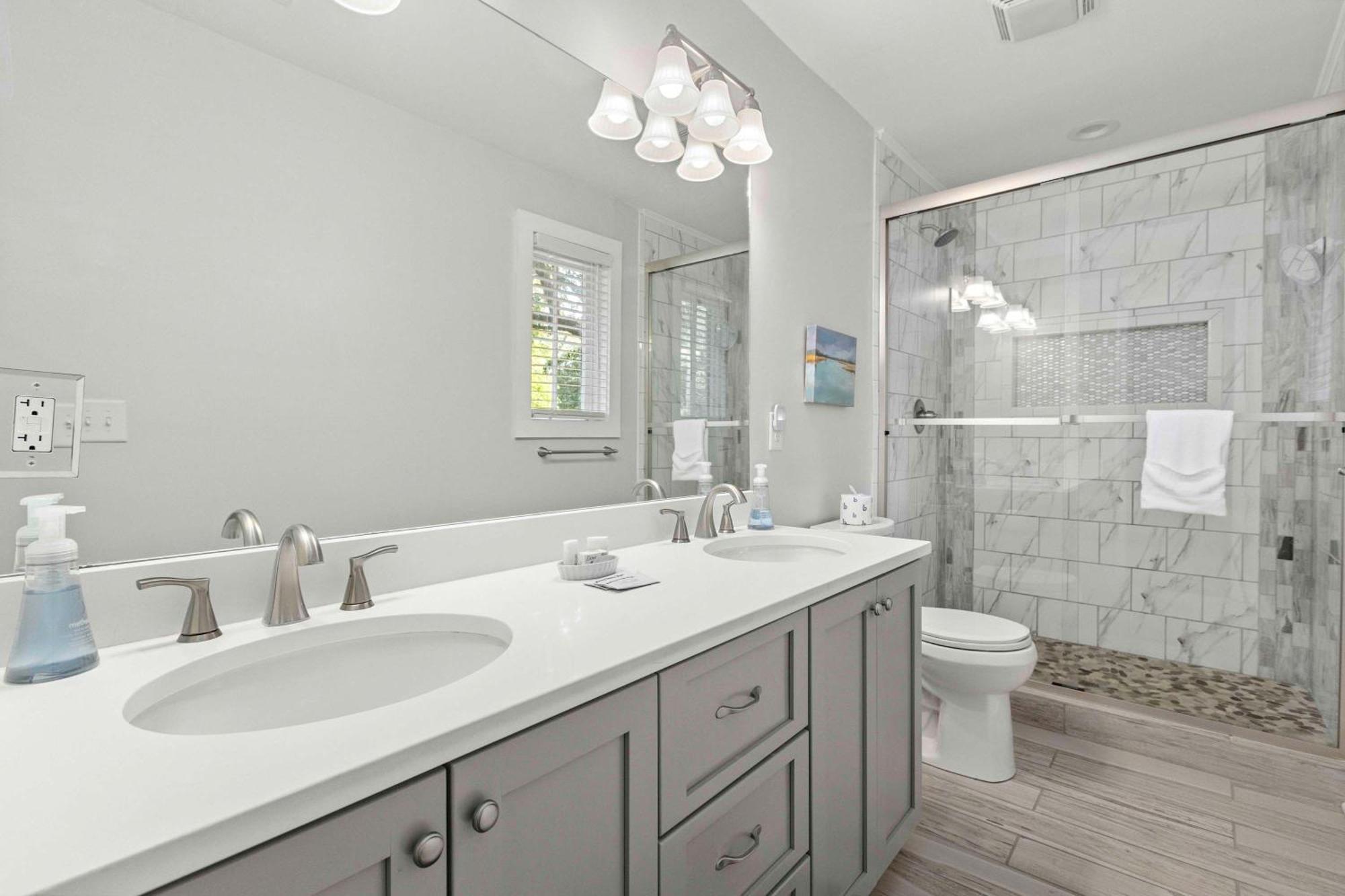 Remleys Row- Mins To Shem Creek And Dtwn Chs Holiday home Charleston