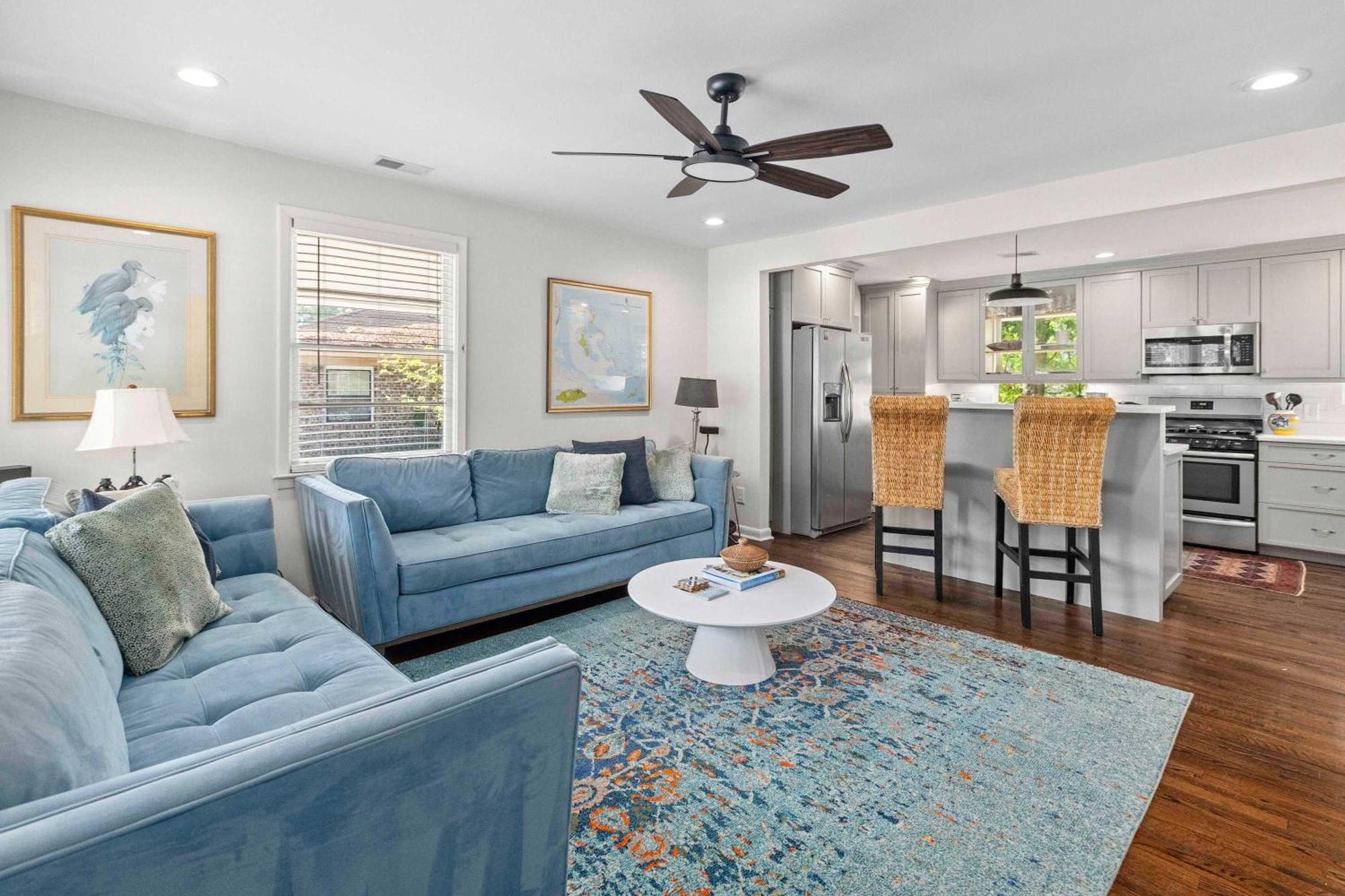 Remleys Row- Mins To Shem Creek And Dtwn Chs Holiday home