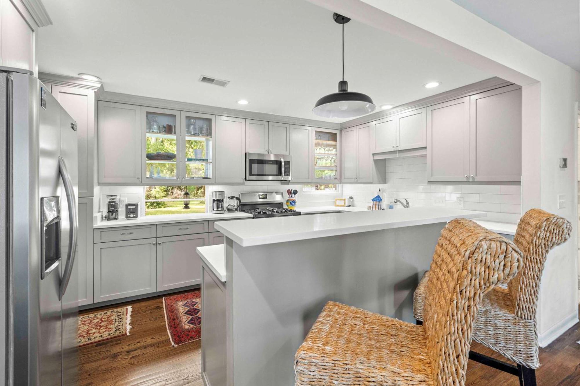 Holiday home Remleys Row- Mins To Shem Creek And Dtwn Chs *