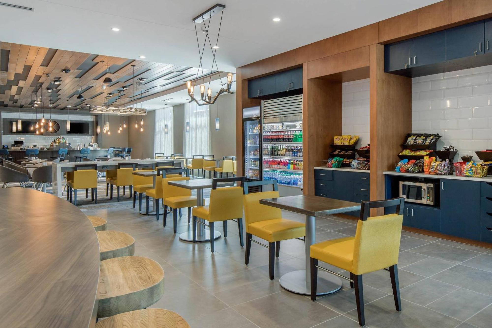 Hotel Cambria Mount Pleasant - 3*