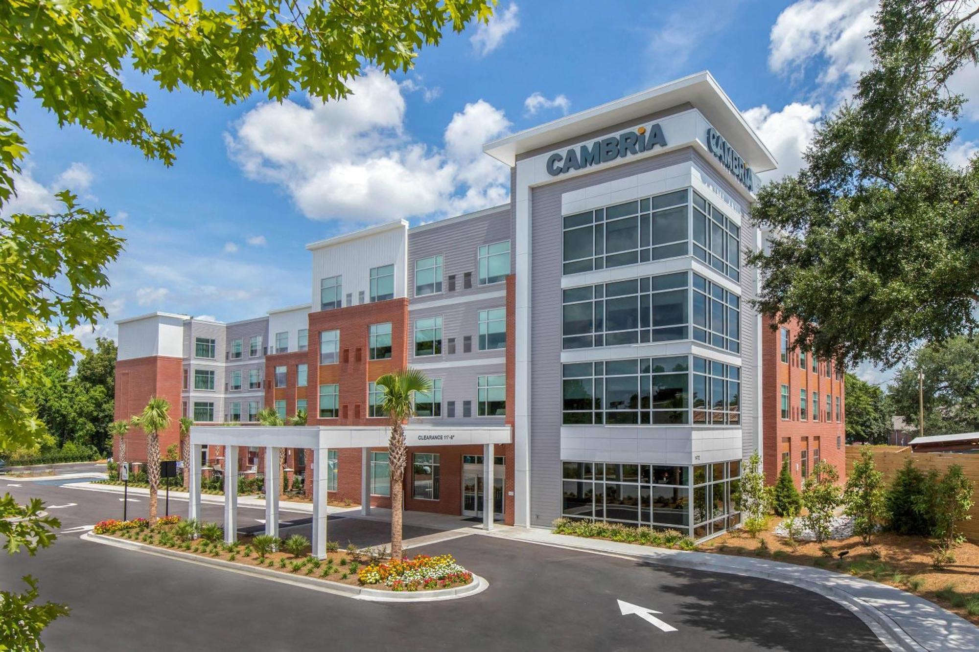 Hotel Cambria Mount Pleasant - 3*