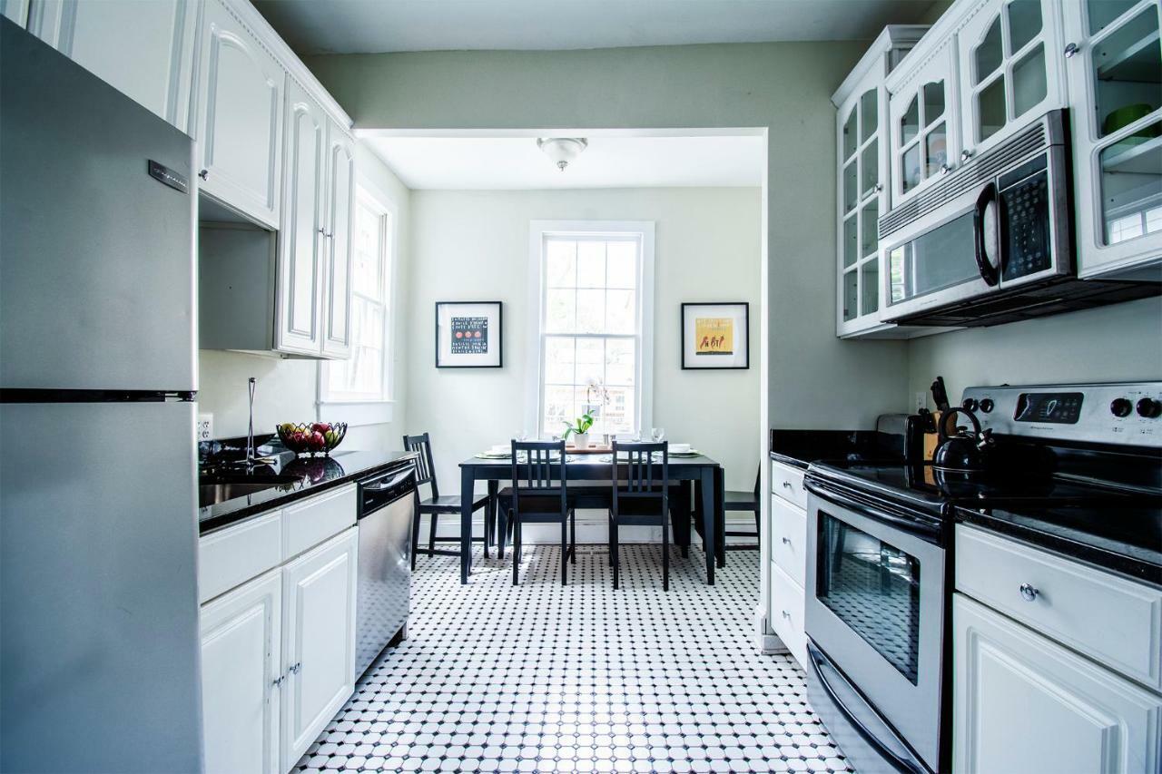 Suites On Coming Charleston