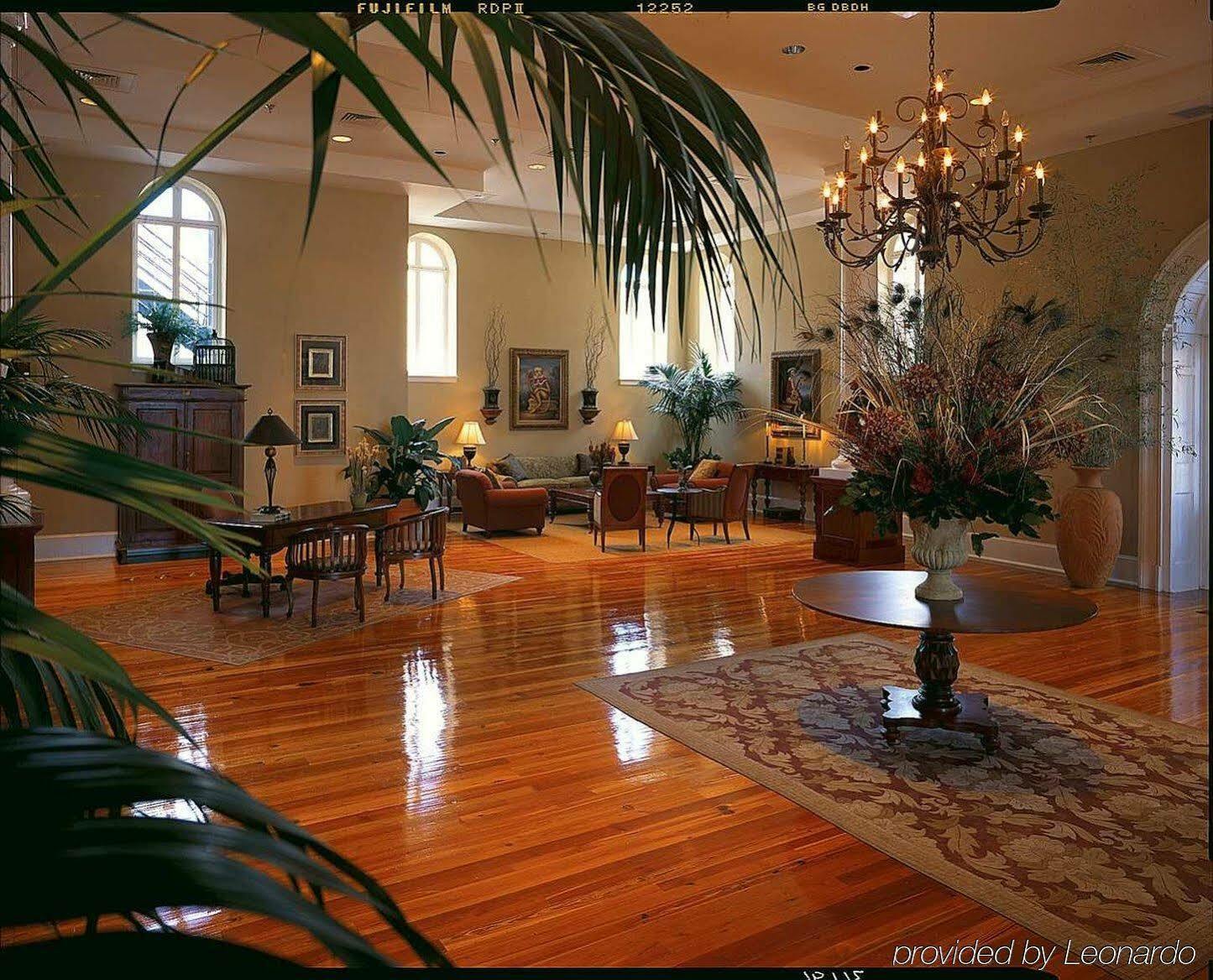 Embassy - Historic District 3*